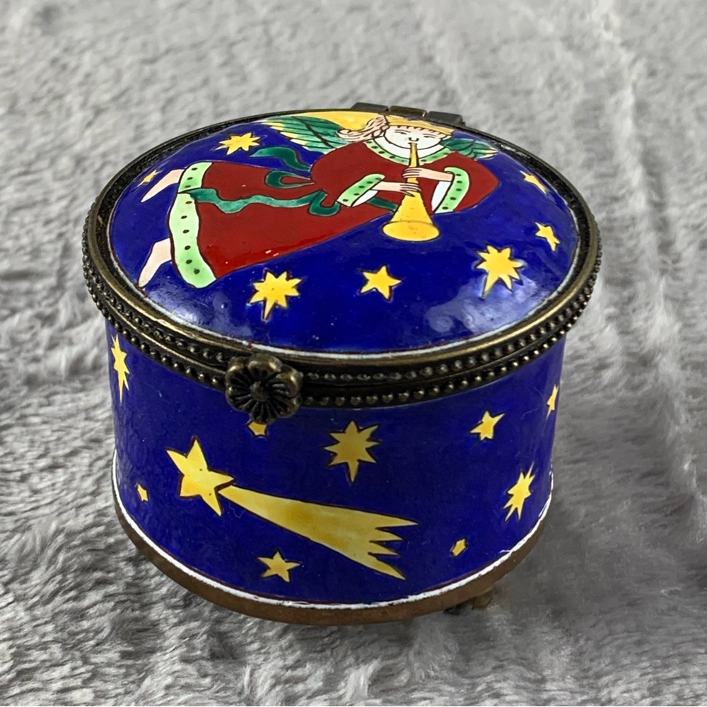 KELVIN CHEN Enamel Hinged Angel Round‎ STAMP DISPENSER 2002 Trinket Box No. 263 - Picture 9 of 12